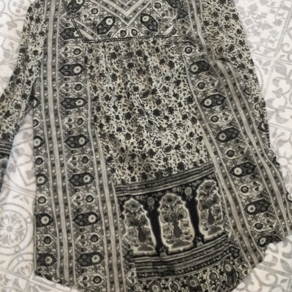 Lucky Brand women’s blouse. Peasant style. Size XS - Picture 4 of 10